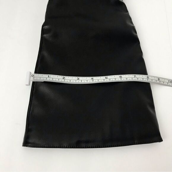 New! Faux Leather Tall Pointed Toe Knee High Black Riding Boots - Picture 12 of 13